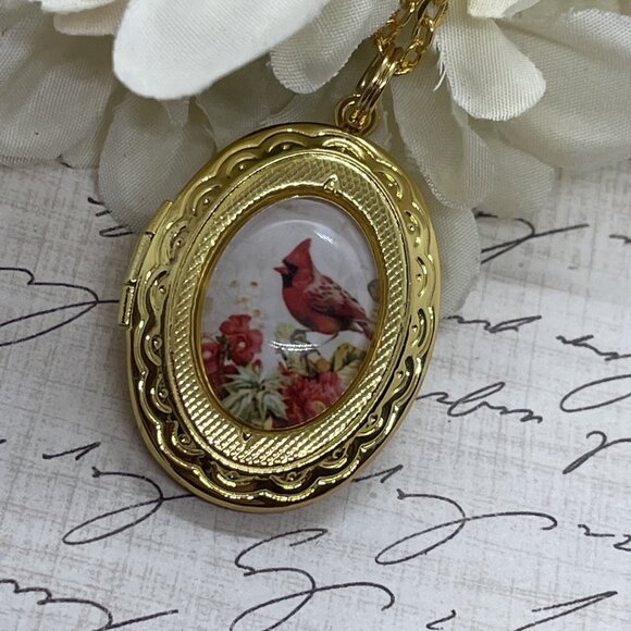 Gold Red Bird Cardinal Memorial Jewelry Locket Necklace Pendant Wedding spring - Picture 5 of 9